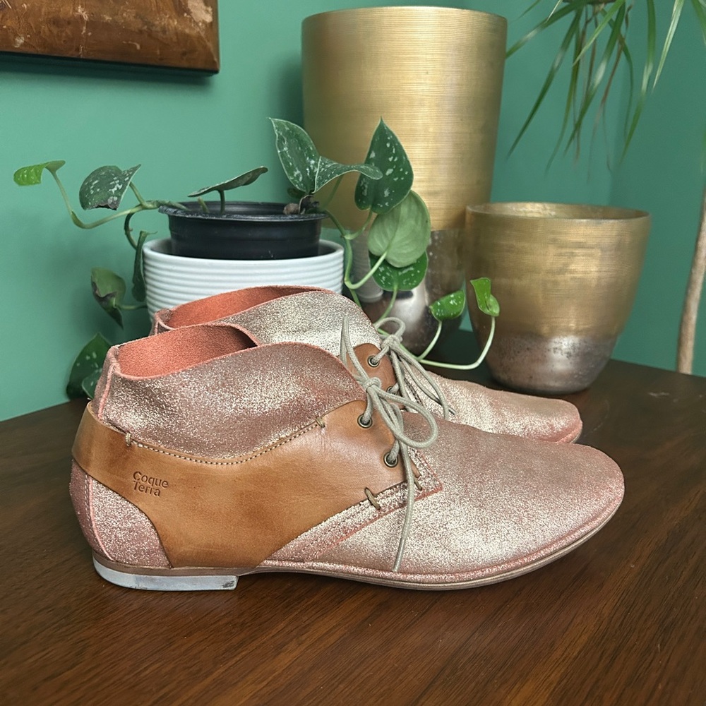 Coque Terra Portugal Metallic Rose Gold and Tan Leather Oxfords US 10 EUR 40
